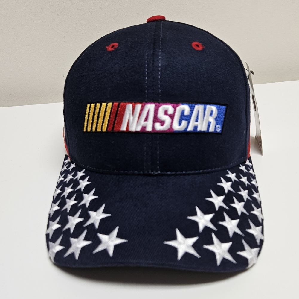 NASCAR, vintage, racing hat, adjustable stars, and stripes embroidered NWT 🔥
